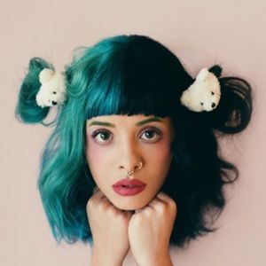 Meet your Posher, Bella